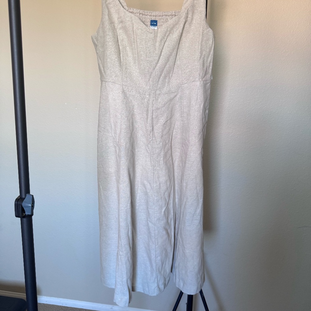 Old Navy linen midi dress